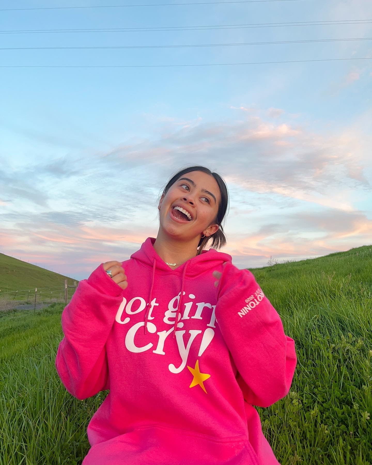 HOT GIRLS CRY PINK HOODIE
